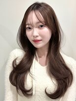 ライン(LINE)&nbsp;韓国風/レイヤー/小顔/前髪カット/髪質改善/グレージュ/透明感