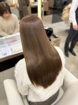 アローム(alom)&nbsp;【零也】髪質改善酸性ストレート