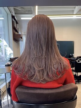 シキ 渋谷(siki) ベージュカラー/ブリーチなしダブルカラー/赤み消し/渋谷/原宿