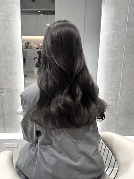 髪質改善＊ダークアッシュ＊韓国風レイヤー＊Zina Maison札幌
