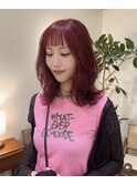 ボルドーピンクミディアムレイヤーカット