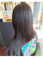 ローレン(LOREM)&nbsp;黒髪ストレートミディアム3.17