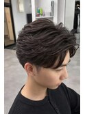 爽やかセンターパートフェザーカット春パーマゆるめ