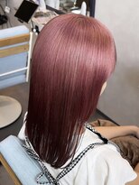ルーチェ(Lu-che)&nbsp;【艶髪】ブロンドに抜けるピンクベージュカラー