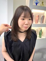 ミッシュバイアーバン(misch by urban.)&nbsp;【mischハザマ】顔周りのレイヤーが可愛い小顔ミディヘア