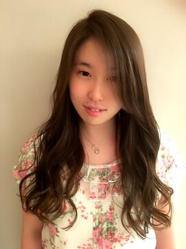 ロンド 銀座(Lond) シナモンベージュ 担当 伊原