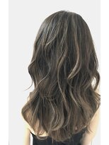 ラヴィ美容室(Ravie)&nbsp;ナチュラルハイライト