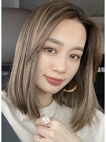 メロウ(MELLOW)&nbsp;極細ブリーチハイライト×グレージュボブ/表参道/原宿/髪質改善