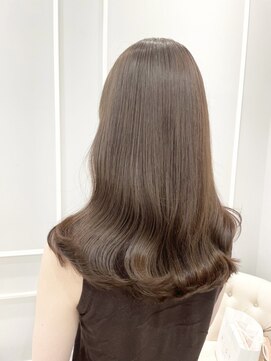 ネオリーブギンザ 銀座店(Neolive GINZA) ブラウンカラーで 艶カラー 【銀座/レイヤーカット/銀座駅】