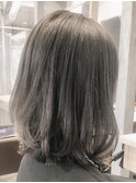 くびれボブ×イルミナカラー