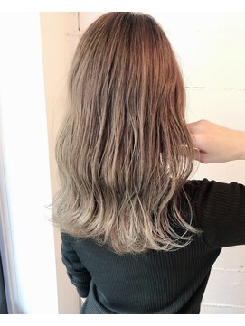 シー バイ シャルム 香芝店(Sea by charme) 大人おしゃれなグラデーションカラー♪