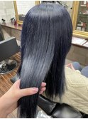 ブルーブラック