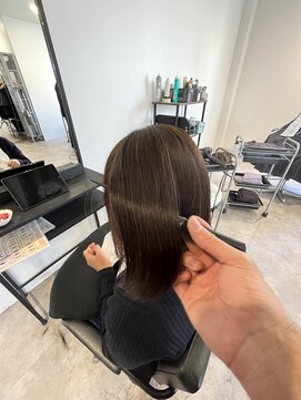 ナンバー(number+) 透明感♪【髪質改善】内巻き艶感ショートボブ小顔