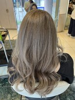 モア 下通店(MORE)&nbsp;グレージュバレイヤージュ