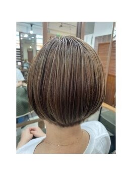 ヘア ドレッシング ステラ(Hair Dressing Stella)の写真/大人女性の魅力を引き出すワンランク上のグレイカラー◎髪のダメージを最小限に抑えながら理想の髪色に♪