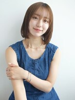 トリッカ シブヤ(TRICCA SHIBUYA)&nbsp;ミディアムボブ/ 顔まわりレイヤー/ ベージュカラー