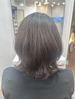 ムーア(MUA)&nbsp;くせ毛くびれスタイル