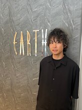 ヘアンドメイク アース ユーカリが丘店(HAIR&MAKE EARTH) 駒田 拳児