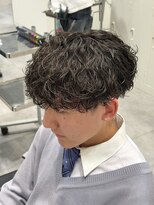 オーシャントーキョー 仙台(OCEAN TOKYO)&nbsp;波巻きツイストスパイラルツーブロック刈り上げメンズパーマ