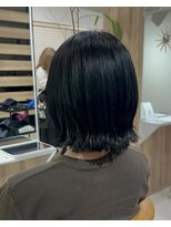 オリ 仙台(Oli) 20代~30代ブルーブラックくびれボブ