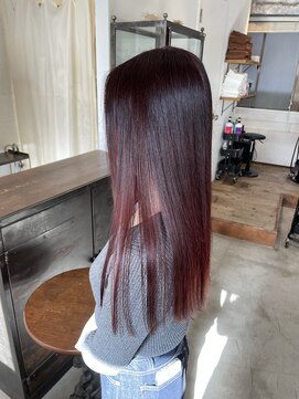 カウチ(Kauti) ブリーチ無しレッドカラー