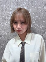 エリマ 調布(elima)&nbsp;調布ダブルカラーレイヤーボブウルフショートヘアベージュカラー