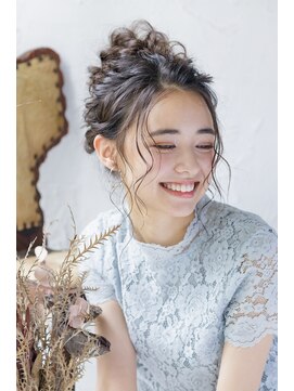シャルメ 三宮店(CHARMER) ふわふわおだんごアップヘア