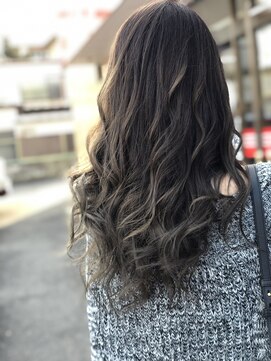 ベースヘアーデザイン(BASE HAIR DESIGN) スモーキーグレージュ