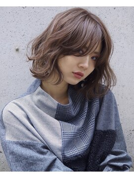 アトリエ フェム(atelier.fem) atelier.fem レイヤーシルエットが可愛い大人ミディ