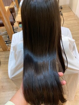 グランバイ アトリエドングリ(Grand × AtlierDonguri) お客様髪質改善データ1195(デザインカットコース)