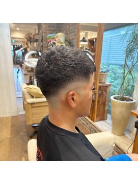 サンドアンドローズ(sand rose) スキンフェード