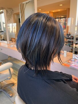 ヘアークラフト アニー 南郷18丁目店(HAIR CRAFT Annie) ブルーウルフ