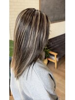 ココテラス(coco terrace)&nbsp;ハイライト／ケアブリーチ／トリートメント/イルミナカラー