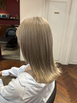 コンクス(CONKS) ブリーチ2回～パールグレーカラー