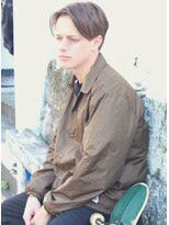 ジジバイワースホワイル(jiji by WORTH WHILE) 刈り上げセンターパートサーフカールフェザーパーママレットヘア