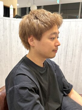 カモン(CAMON) 【ブリーチ２回】 #ベージュカラー #スパイキーショート