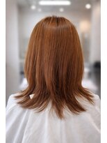 ミルキィ 五条店&nbsp;ショート/ベージュ/ブラウン/50代/40代/うねり/ボブ/細毛/広がり