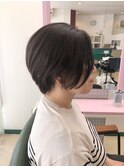 ショートボブ