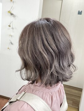 ルオーゴ(Luogo) ミルクグレージュ