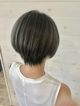 ルーフ ヘア アンド リラクション(RooF Hair and Relaxation) ショート