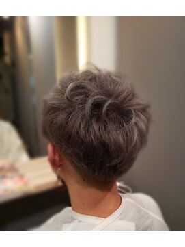 ムーヘアー MOU HAIR メンズツーブロック×ホワイト系グレー