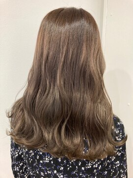 ルートエイチ 市川(Root H) 斜めバンググレージュカラーデザインカラーシルキーベージュ