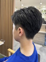 ヨロ(YoLo.)&nbsp;大学生メンズヘア　担当永田