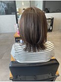 縮毛でさらさらストレート×アッシュブラウン×外はね