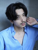 レタッチバイフィフス(RETOUCH by fifth) センターパートニュアンスパーマガイルヘアコンマヘア黒髪