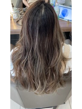 ラック 鎌倉店 (LUCK) グラデーションカラー