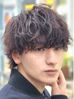 レタッチ バイ フィフス 天神大名(RETOUCH by fifth)&nbsp;シャドウパーマスパイラルパーマツーブロックメンズパーマ束感