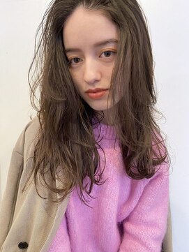 キコ 天神大名西通り店(kico) kico☆グレーベージュ×レイヤーロング×フレンチカジュアル