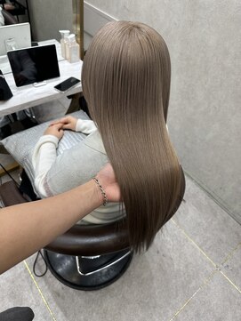 ロンド レア 天神大名店(Lond Le’a) メルティカラー/天神/似合わせカット/ウェーブミディアム