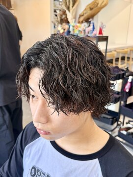 フゥ 宇都宮(FeU) サーフカール/波巻きスパイラル/ウルフ/宇都宮/メンズ/パーマ